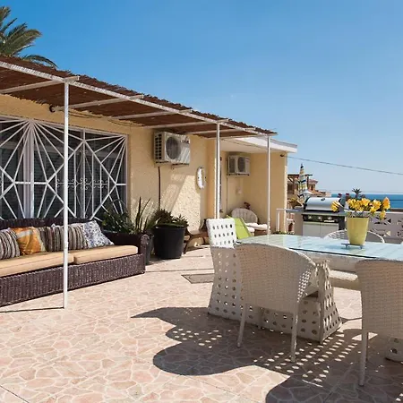 Coveta Fuma House * El Campello