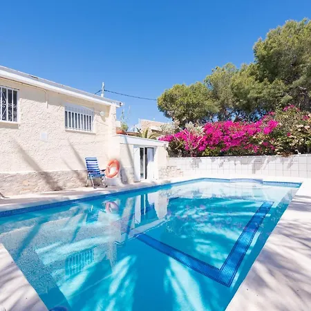 Holiday home Coveta Fuma House